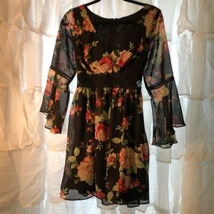 A. Buyer floral belle sleeve dress
